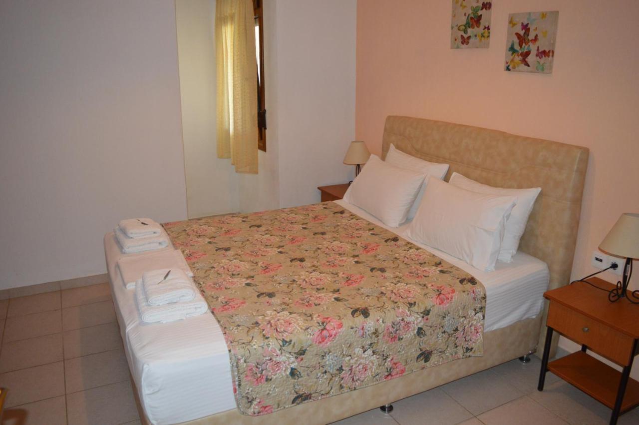 Remvi Apartments Скопелос Экстерьер фото