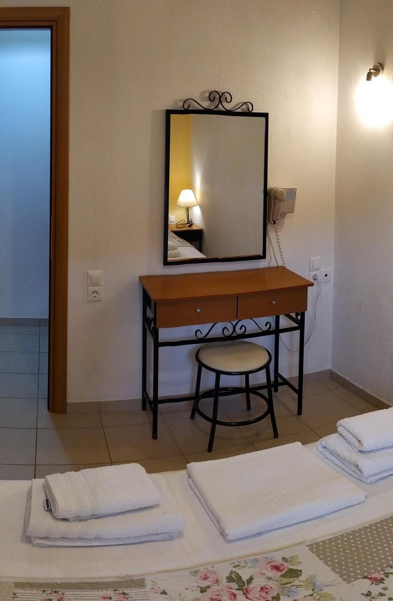 Remvi Apartments Скопелос Номер фото